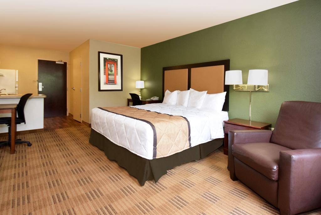 Extended Stay America Suites - Raleigh - Cary - Regency Parkway North Exterior foto