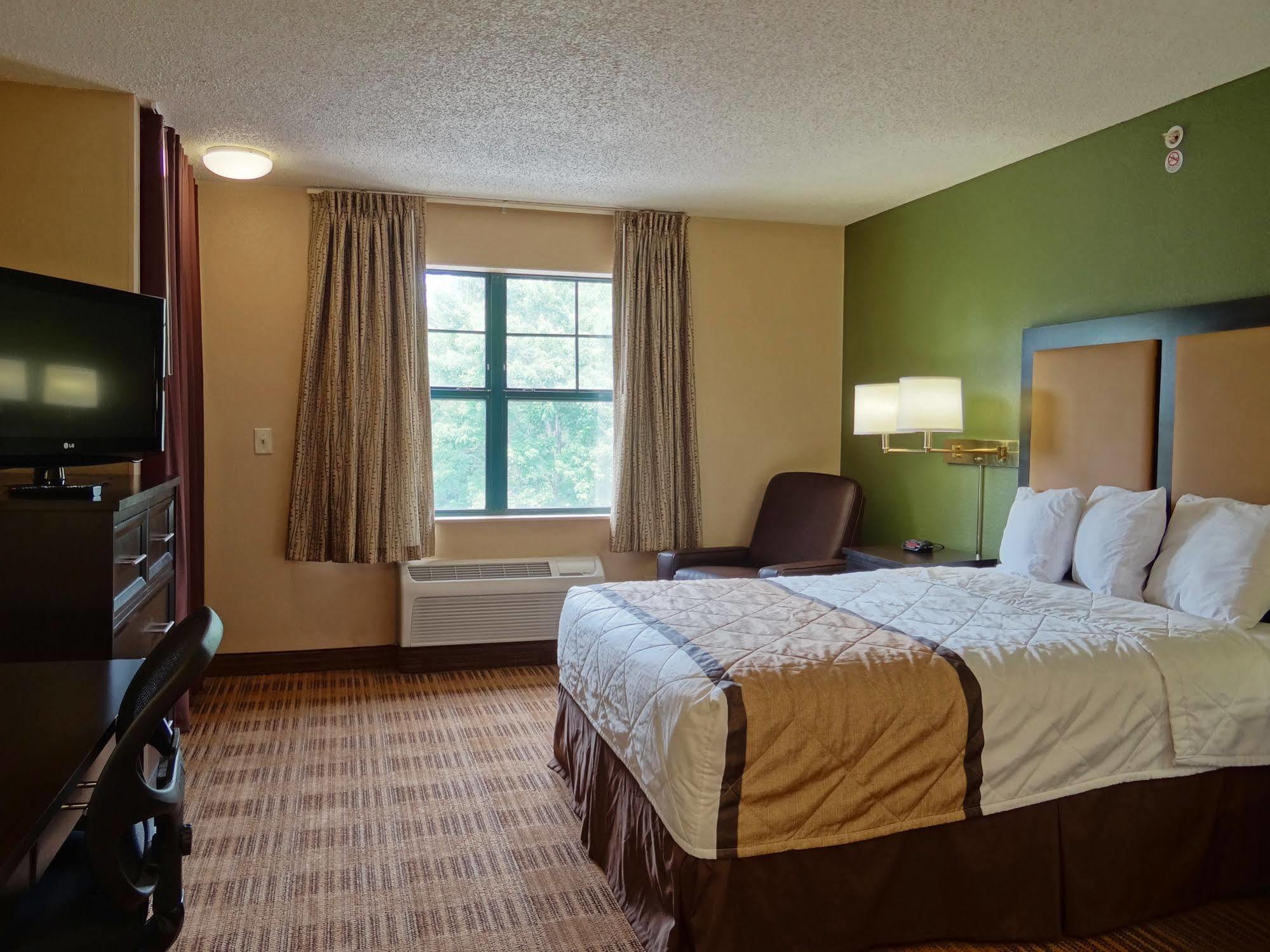 Extended Stay America Suites - Raleigh - Cary - Regency Parkway North Exterior foto